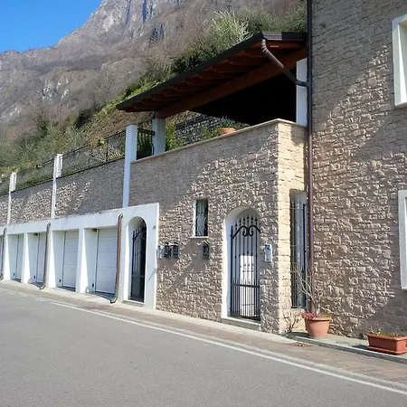 La Tana Di Sebastian Marone